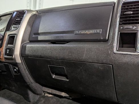 Used 2017 RAM 3500 Laramie image 15