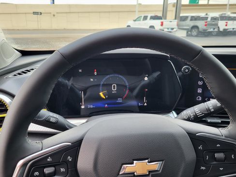 New 2026 Chevrolet Trax LT w/ LT Convenience Package image 17