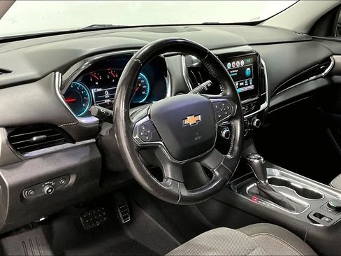 Used 2019 Chevrolet Traverse LT FWD image 15