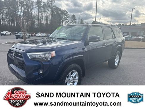 Used 2022 Toyota 4Runner SR5 Premium w/ Moonroof Package image 6
