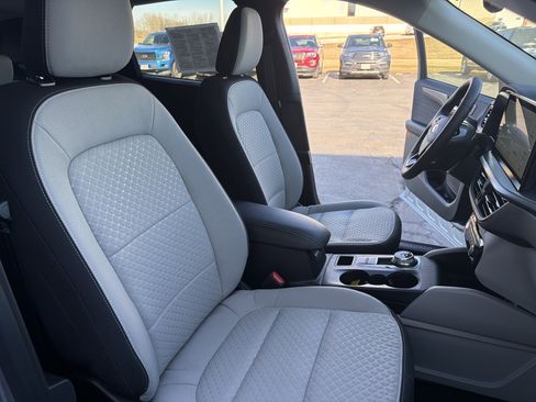 Used 2023 Ford Escape Active w/ Tech Pack #2 image 29