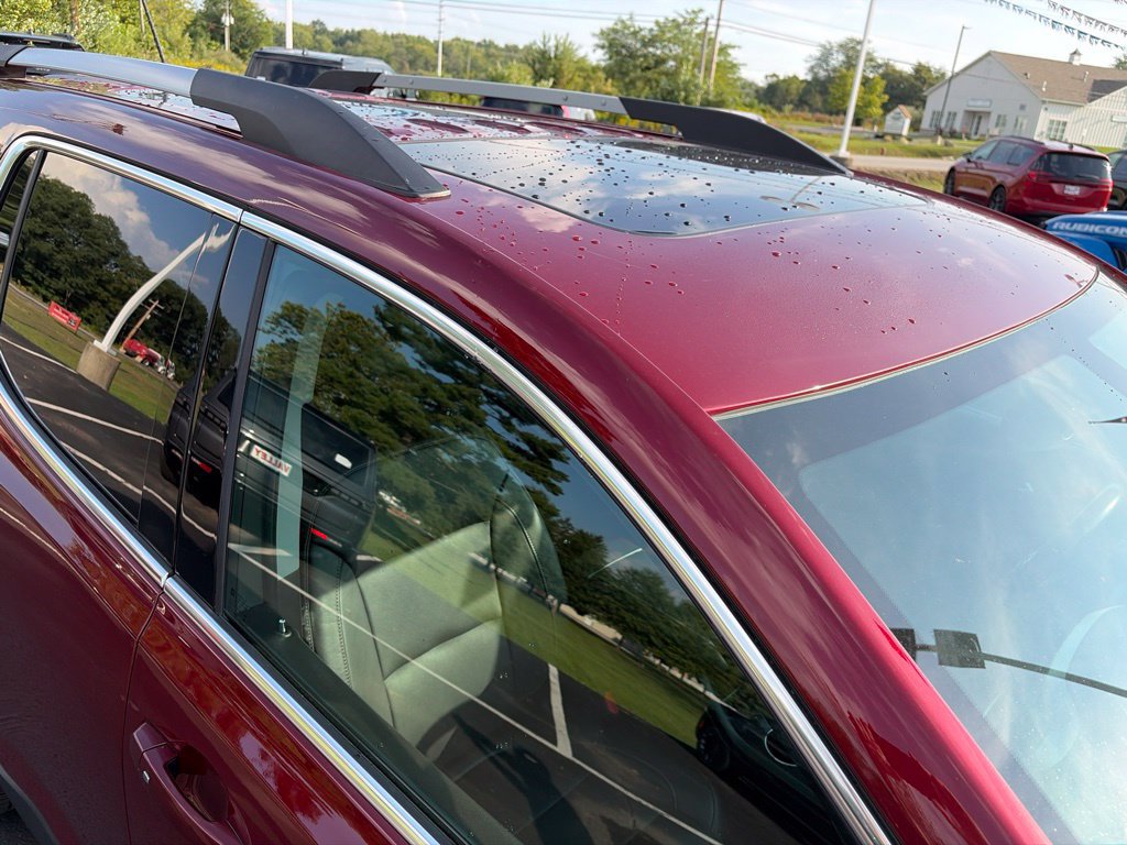 Used 2017 GMC Acadia SLT AWD/4WD image 10