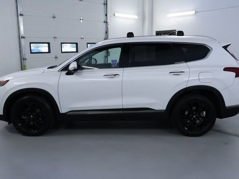 Used 2020 Hyundai Santa Fe Limited AWD/4WD image 4
