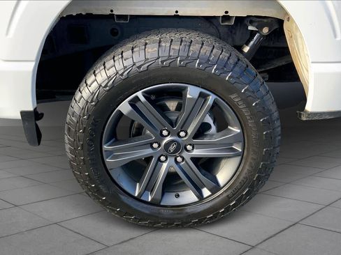 Used 2023 Ford F150 Lariat w/ Equipment Group 502A High image 10