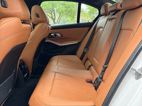 Used 2023 BMW 330i Sedan w/ M Sport Package image 10