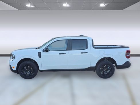 New 2025 Ford Maverick XLT w/ Black Appearance Package image 2
