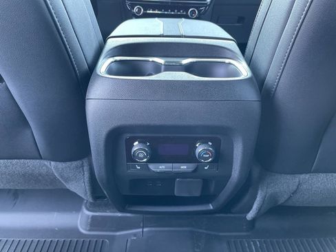 New 2026 Chevrolet Traverse High Country w/ LPO, Floor Liner Package FWD image 26