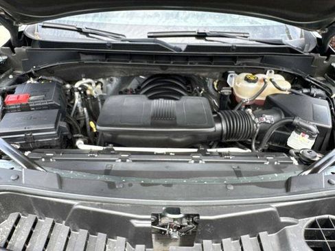 Used 2023 Cadillac Escalade Sport Platinum w/ LPO, ONYX Package AWD/4WD image 8