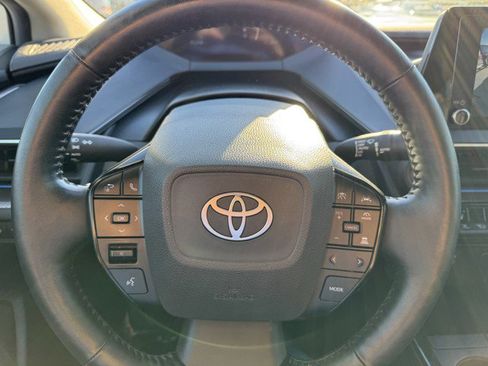 Used 2023 Toyota Prius Limited image 21