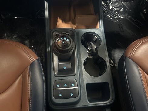 Certified 2022 Ford Maverick Lariat w/ Lariat Luxury Package image 14