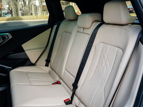 Used 2026 BMW X3 xDrive30 w/ Premium Package image 16