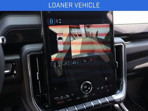 New 2026 GMC Yukon XL Elevation w/ Elevation Premium Package AWD/4WD image 32
