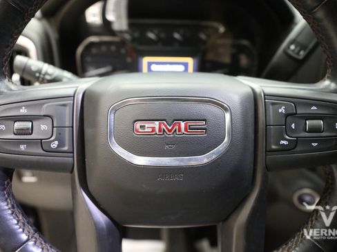 Used 2021 GMC Sierra 1500 AT4 w/ AT4 Preferred Package AWD/4WD image 22