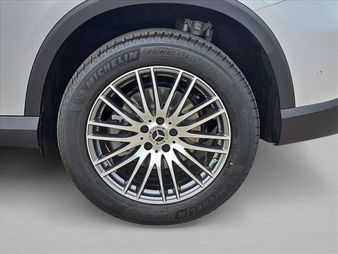 Certified 2026 Mercedes-Benz GLC 300 image 10
