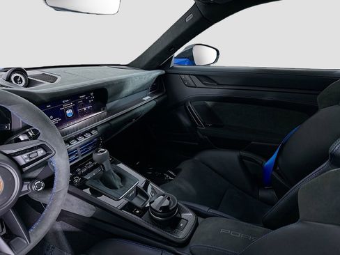 New 2026 Porsche 911 GT3 image 25