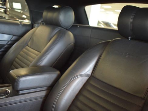 Used 2002 Ford Thunderbird Deluxe image 21
