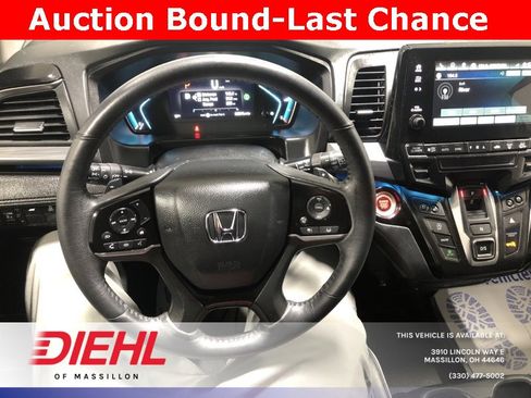 Used 2023 Honda Odyssey Elite image 29