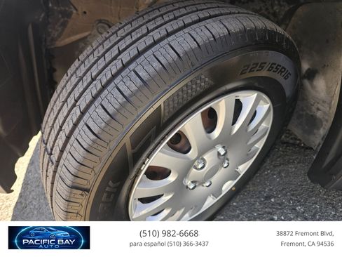 Used 2015 Nissan Quest S FWD image 21