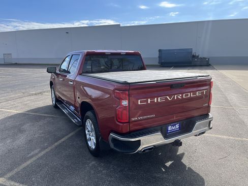 Used 2024 Chevrolet Silverado 1500 LTZ AWD/4WD image 5