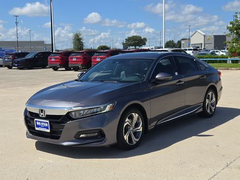 Used 2018 Honda Accord EX-L image 8