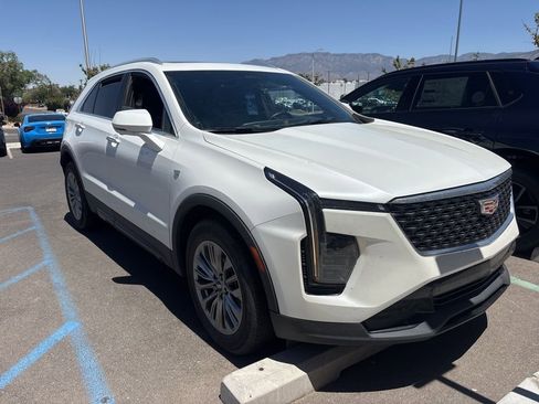 Used 2024 Cadillac XT4 Premium Luxury w/ Active Safety Package AWD/4WD image 2