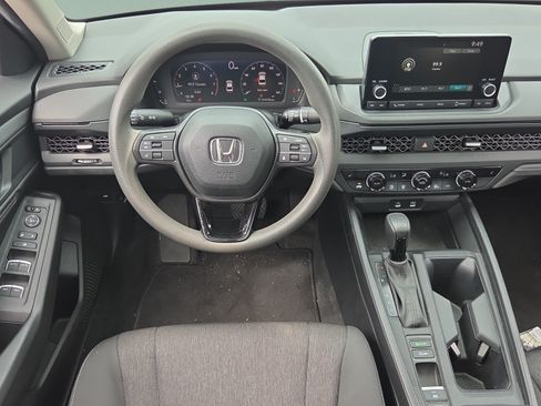 Certified 2023 Honda Accord EX image 12