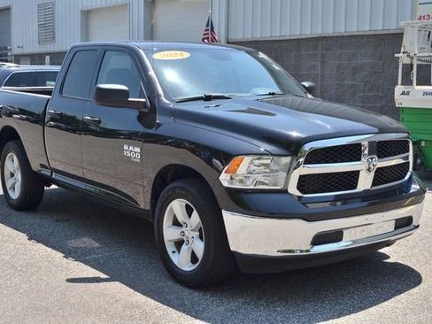 Used 2024 RAM 1500 Classic SLT AWD/4WD image 2