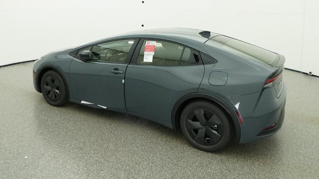 New 2026 Toyota Prius LE FWD image 7