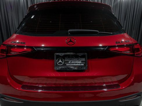 New 2026 Mercedes-Benz GLC 43 AMG 4MATIC image 6