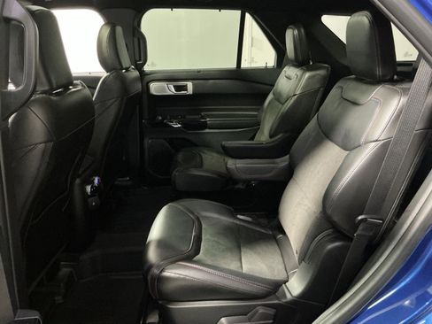 Used 2022 Ford Explorer ST w/ Equipment Group 401A image 32