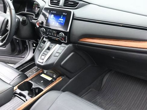 Used 2020 Honda CR-V Touring image 29