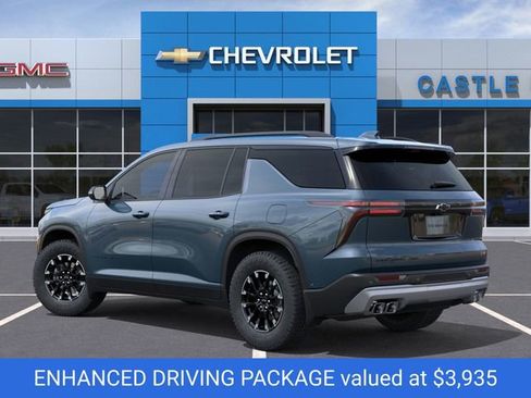 New 2026 Chevrolet Traverse Z71 w/ Enhanced Driving Package image 3