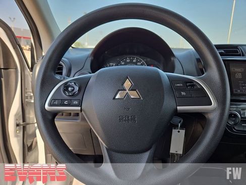 Used 2024 Mitsubishi Mirage ES image 11