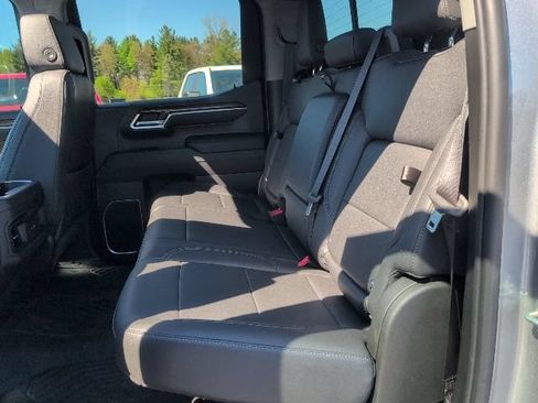 Used 2023 Chevrolet Silverado 1500 RST AWD/4WD image 41