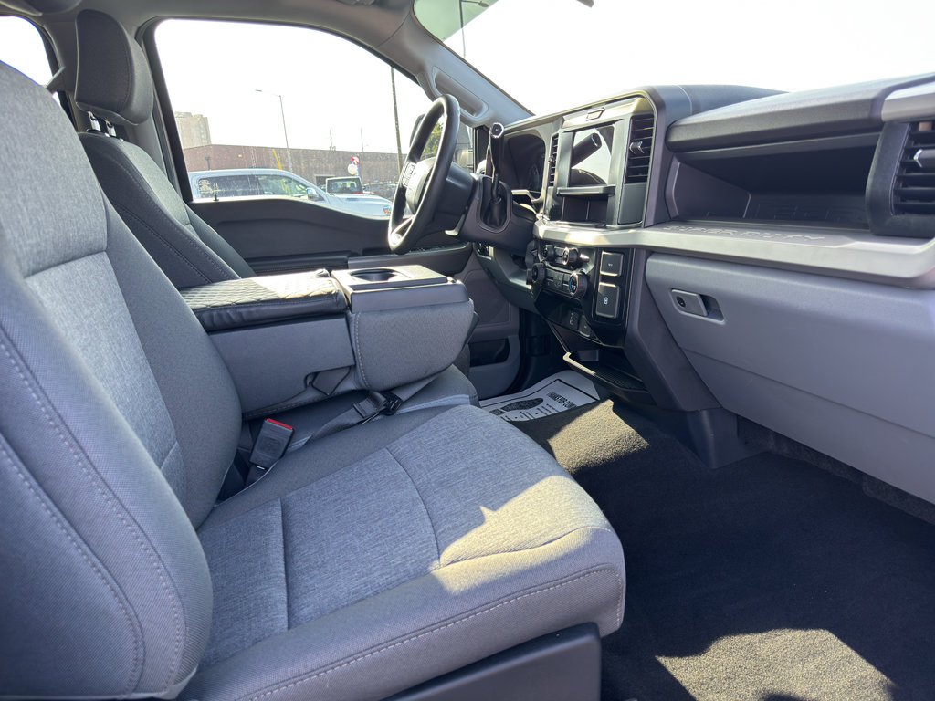 Used 2025 Ford F250 XL w/ STX Appearance Package AWD/4WD image 18