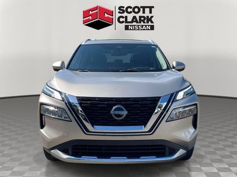 Used 2023 Nissan Rogue Platinum w/ Platinum Premium Package AWD/4WD image 2