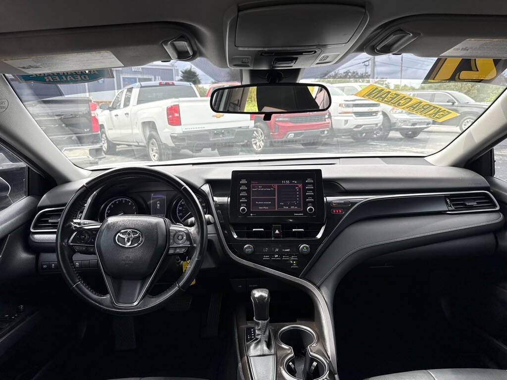 Used 2021 Toyota Camry SE FWD image 20