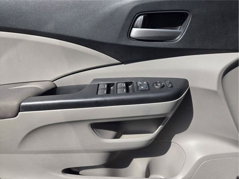 Used 2014 Honda CR-V LX image 19