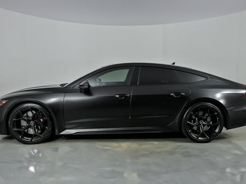 Used 2024 Audi RS 7 Performance AWD/4WD image 8