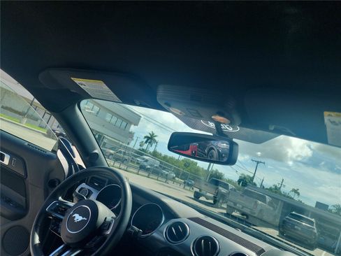 Certified 2020 Ford Mustang GT RWD image 19