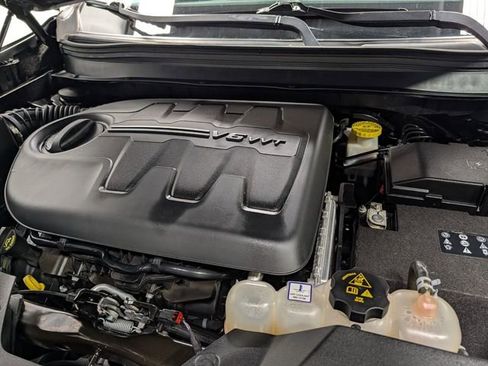 Used 2021 Jeep Cherokee Latitude Lux AWD/4WD image 28
