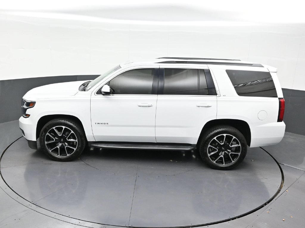 Used 2018 Chevrolet Tahoe LT w/ Luxury Package RWD image 18