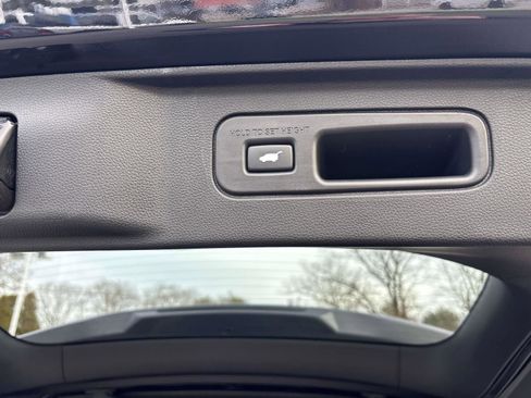 Certified 2024 Honda Pilot EX-L image 15