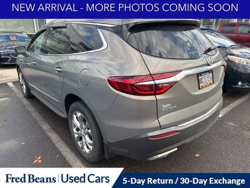 Used 2018 Buick Enclave Avenir w/ Avenir Technology Package image 7