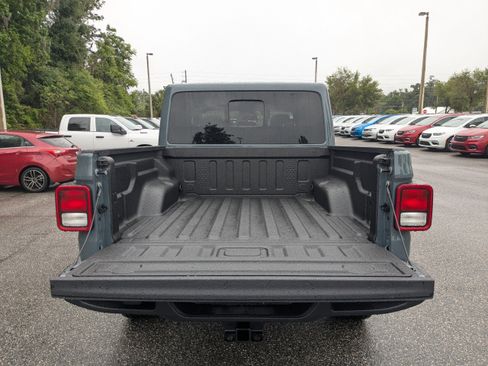 New 2026 Jeep Gladiator Sport AWD/4WD image 12