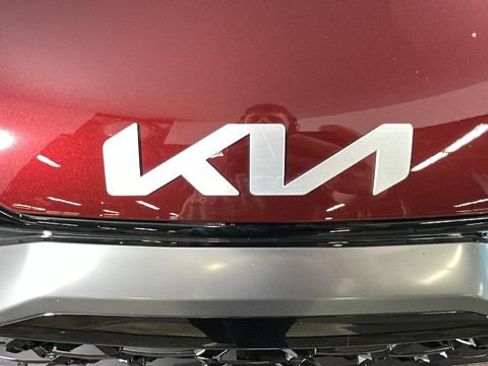 Used 2024 Kia Sportage X-Line w/ X-Line Premium Package AWD/4WD image 8