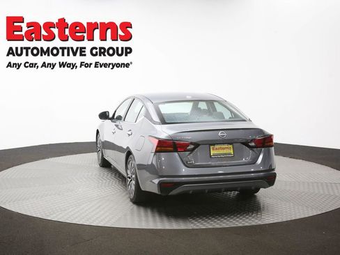 Used 2025 Nissan Altima 2.5 SV image 65