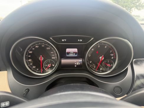 Used 2018 Mercedes-Benz GLA 250 image 13