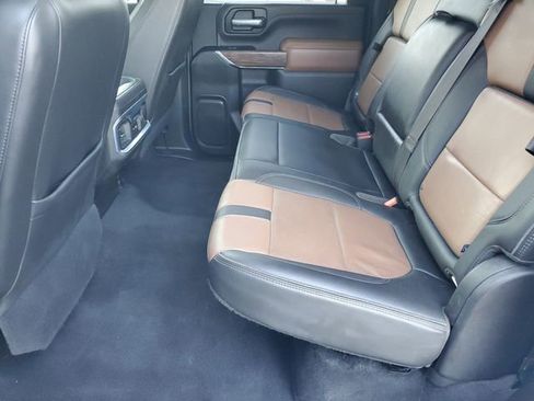 Used 2022 Chevrolet Silverado 2500 High Country w/ Safety Package II image 13