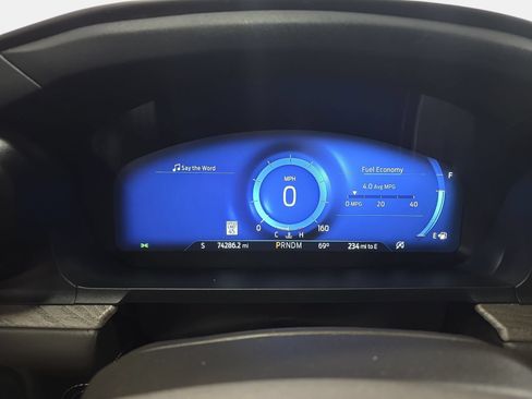 Used 2020 Ford Explorer Platinum AWD/4WD image 19